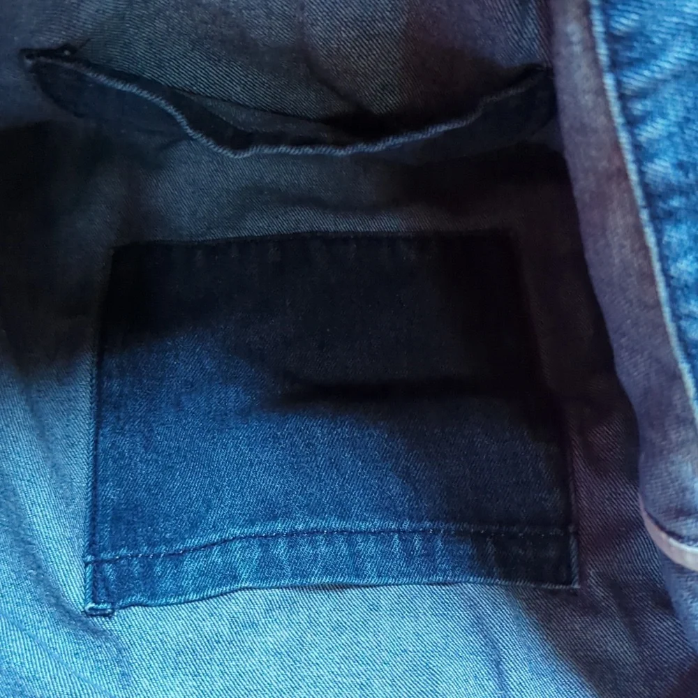 Baggu Giant Pocket Denim Tote - Picture 9 of 9
